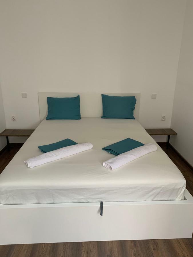 Lilia 3 Self-Check In Apartment With Hot Water Despite Prevention In The Neighborhood, Food And Drink Shop Open Until 10 Pm And Free Parking Area Next Ot 24 Hours Food And Drink Shop And Free Parking Area 索菲亞 外观 照片